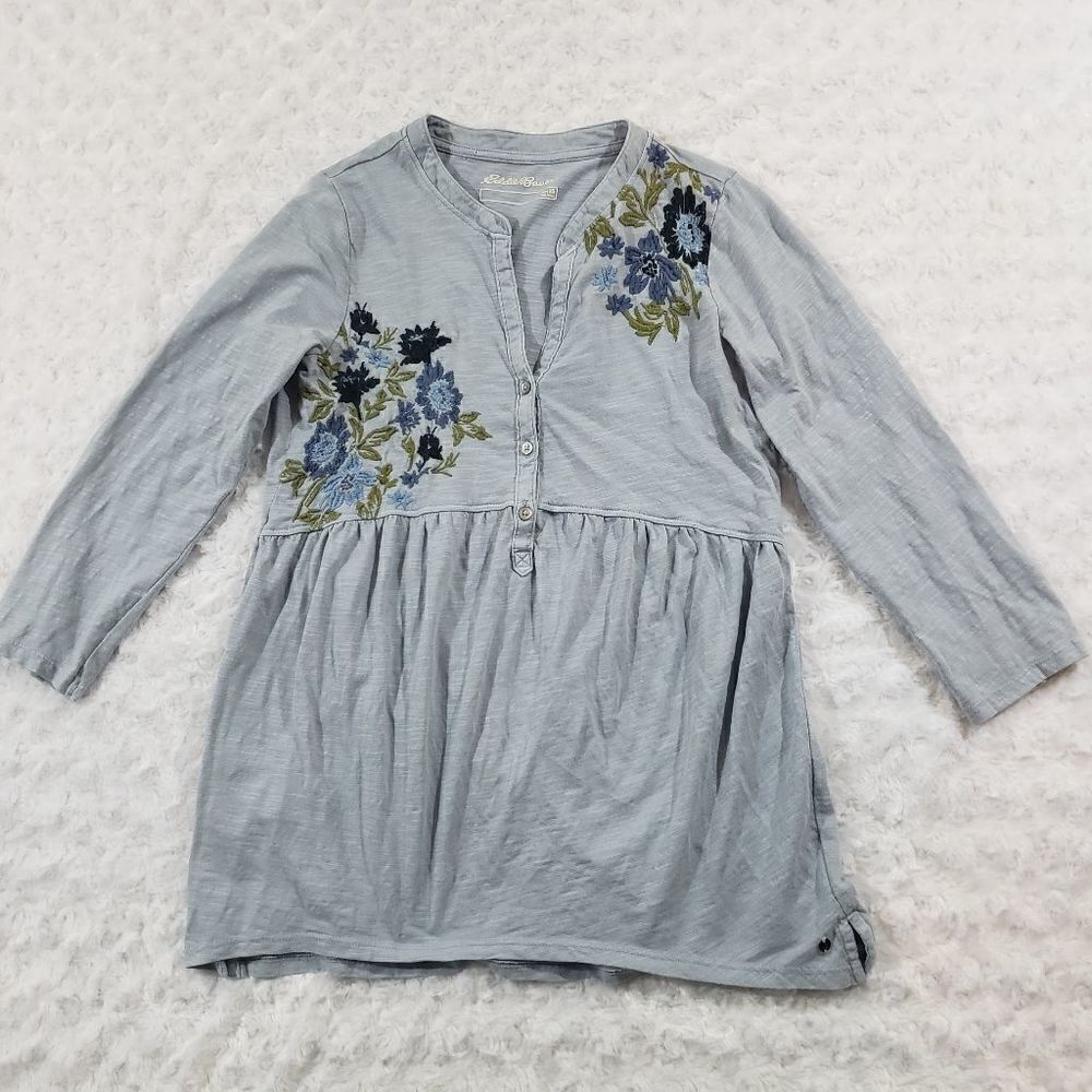 Eddie Bauer lightweight cotton size XS floral embroidered long sleeve front pepl